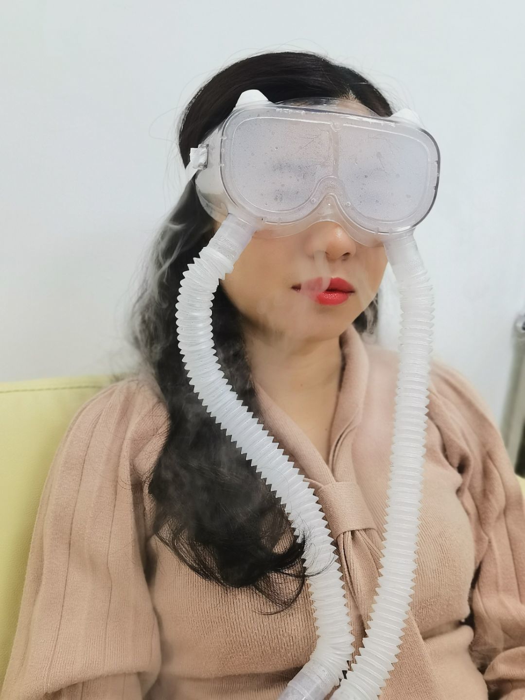 眼睛干澀、疲倦、刺痛……注意了！“干眼癥”可能找上你了！